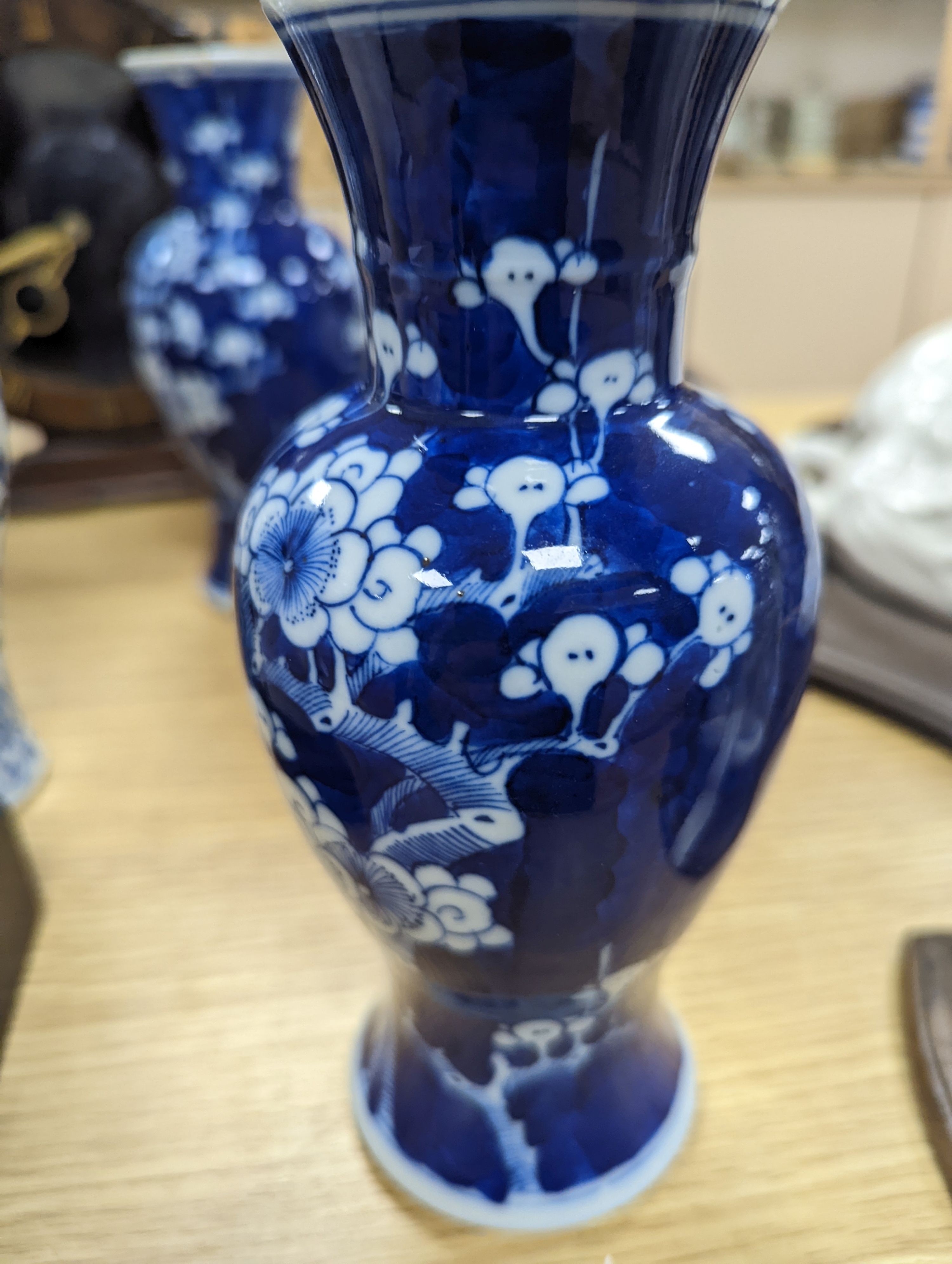 Three Chinese blue and white vases, late 19th/early 20th century, the tallest 19.5 cm